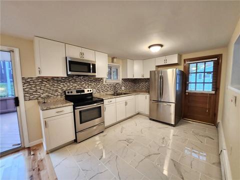 233 St Barnabe St, Woonsocket, RI 02895 photo 10