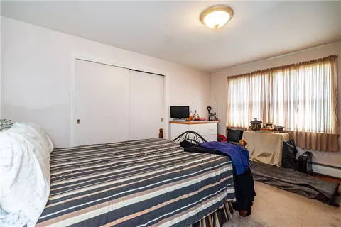 151 Toll Gate Rd, Warwick, RI 02886 photo 44