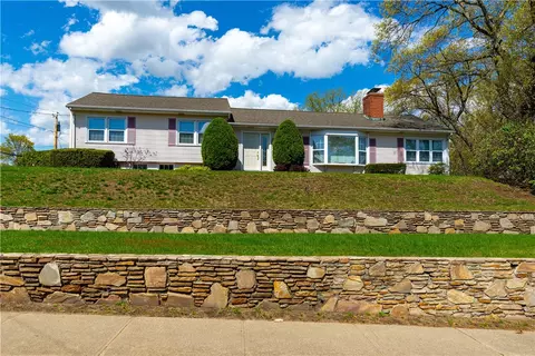 151 Toll Gate Rd, Warwick, RI 02886 photo 1