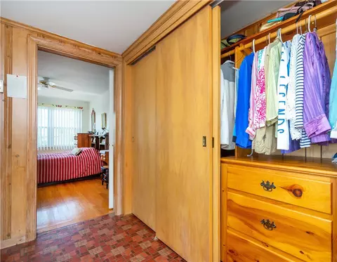 151 Toll Gate Rd, Warwick, RI 02886 photo 23