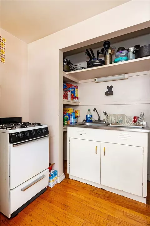 151 Toll Gate Rd, Warwick, RI 02886 photo 41