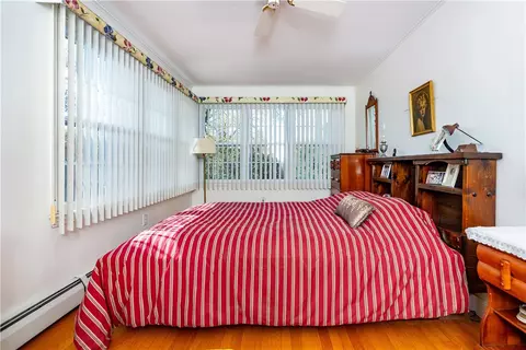 151 Toll Gate Rd, Warwick, RI 02886 photo 22