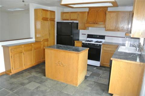 573 Main Ave, Warwick, RI 02886 photo 23