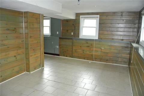 573 Main Ave, Warwick, RI 02886 photo 32