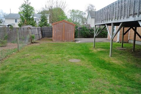 573 Main Ave, Warwick, RI 02886 photo 8