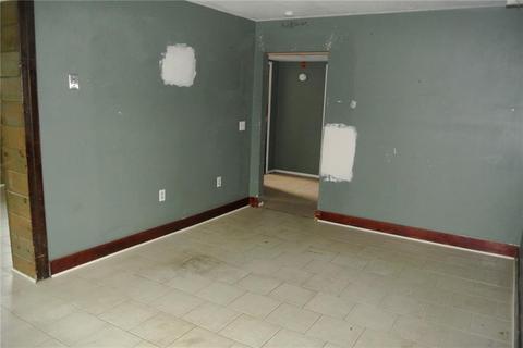 573 Main Ave, Warwick, RI 02886 photo 34