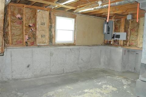 573 Main Ave, Warwick, RI 02886 photo 40