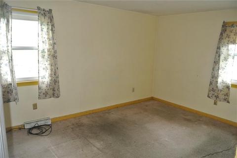 573 Main Ave, Warwick, RI 02886 photo 29