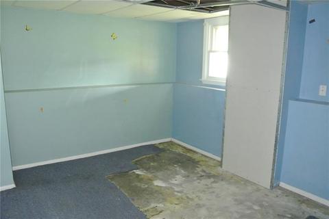 573 Main Ave, Warwick, RI 02886 photo 38