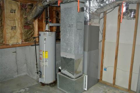 573 Main Ave, Warwick, RI 02886 photo 41