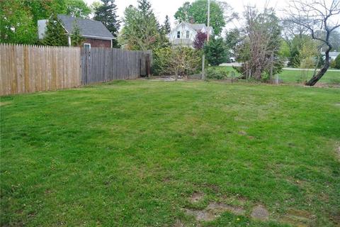 573 Main Ave, Warwick, RI 02886 photo 7
