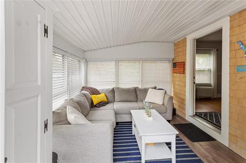 65 Euston Ave, Cranston, RI 02910 photo 6