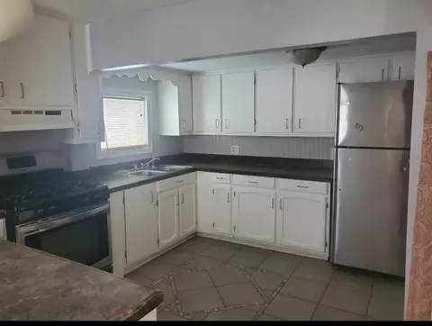 752 Social St, Woonsocket, RI 02895 photo 4