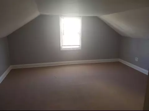 752 Social St, Woonsocket, RI 02895 photo 8