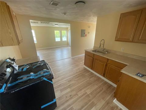 230 Grove St, Woonsocket, RI 02895 photo 2