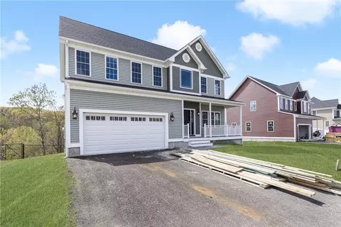 515 Louise St, Woonsocket, RI 02895 photo 25