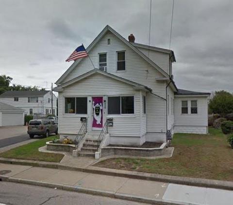 1136 Plainfield St, Johnston, RI 02919