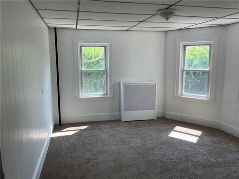 124 Blade St, Warwick, RI 02886 photo 5