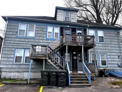 200 Park Ave, Woonsocket, RI 02895 photo 3