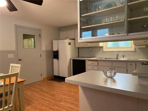 150 Spring Grove Ave, Warwick, RI 02889 photo 9