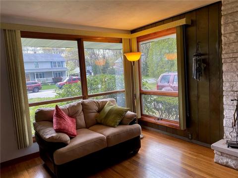 150 Spring Grove Ave, Warwick, RI 02889 photo 3