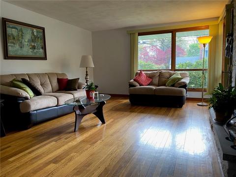 150 Spring Grove Ave, Warwick, RI 02889 photo 4
