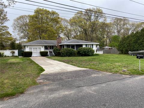 150 Spring Grove Ave, Warwick, RI 02889 photo 1