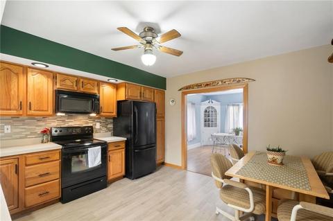 147 Trent St, Woonsocket, RI 02895 photo 5