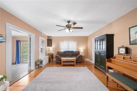 147 Trent St, Woonsocket, RI 02895 photo 14