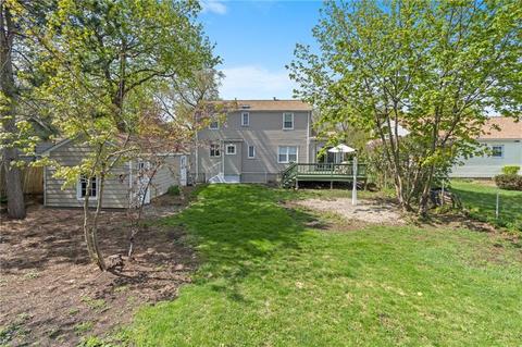 147 Trent St, Woonsocket, RI 02895 photo 40
