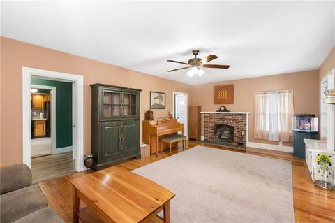 147 Trent St, Woonsocket, RI 02895 photo 16