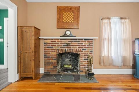 147 Trent St, Woonsocket, RI 02895 photo 18