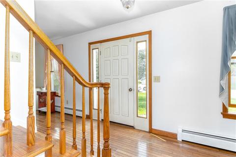 20 Juniper Ave, Westerly, RI 02891 photo 8
