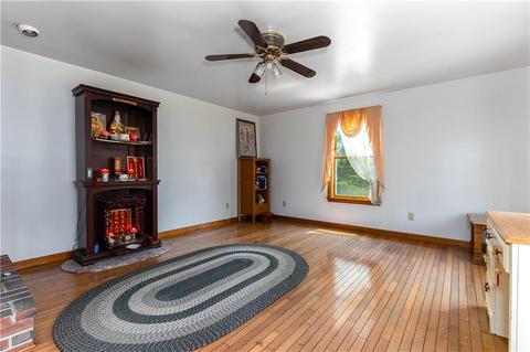 20 Juniper Ave, Westerly, RI 02891 photo 9