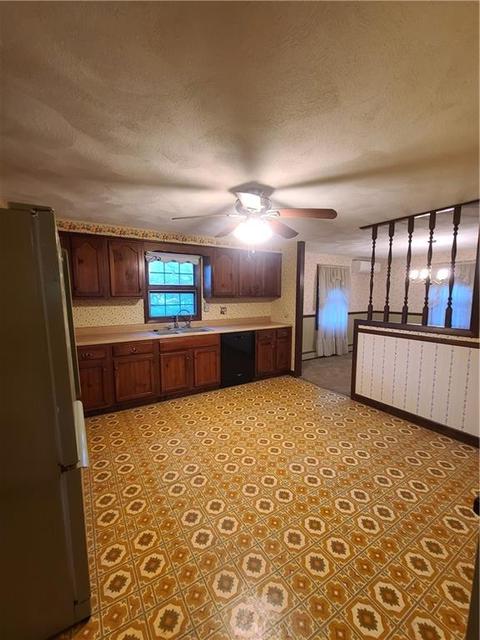 290 Boulder View Dr, Warwick, RI 02886 photo 5