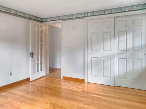 27 Ida Ln, Woonsocket, RI 02895 photo 9