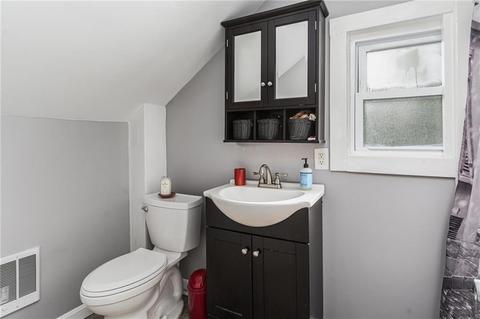 66 Spruce St, Warwick, RI 02886 photo 23