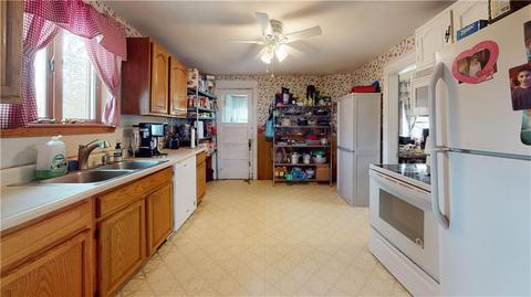 84 Read St, East Providence, RI 02915 photo 6