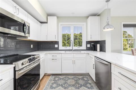 30 Lighthouse Ln, Warwick, RI 02889 photo 25