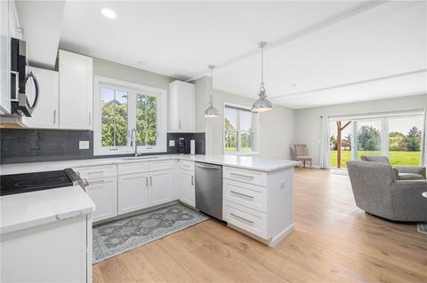 30 Lighthouse Ln, Warwick, RI 02889 photo 28