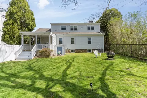 73 Granite St, Westerly, RI 02891 photo 32