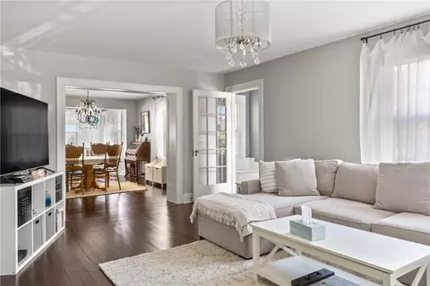 73 Granite St, Westerly, RI 02891 photo 7