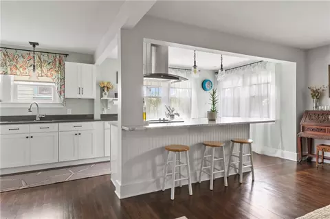73 Granite St, Westerly, RI 02891 photo 10
