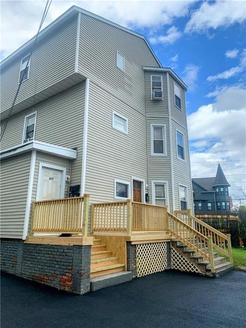 275 Webster Ave, Providence, RI 02909