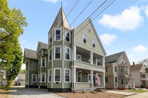 154 Grove St, Woonsocket, RI 02895 photo 2