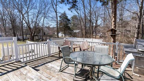 73 Pinecrest Dr, Exeter, RI 02822 photo 18