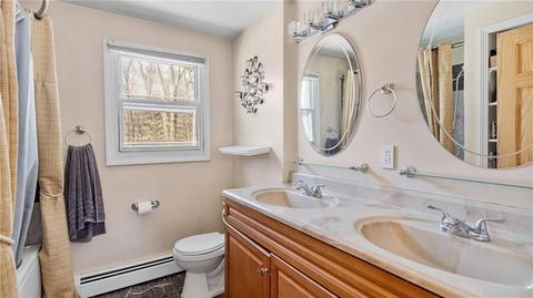 73 Pinecrest Dr, Exeter, RI 02822 photo 9