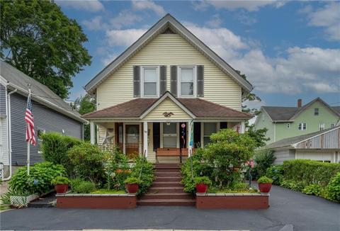 352 Glenwood Ave, Pawtucket, RI 02860