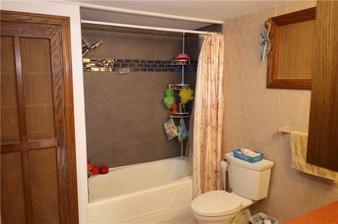 1174 Logee St, Woonsocket, RI 02895 photo 10