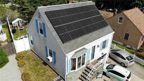 1174 Logee St, Woonsocket, RI 02895 photo 3